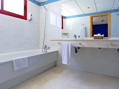 Hotel Tocina Business