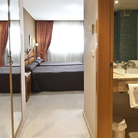 Tocina Business Hotel