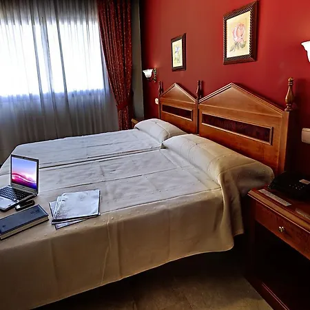 Hotel Tocina Business