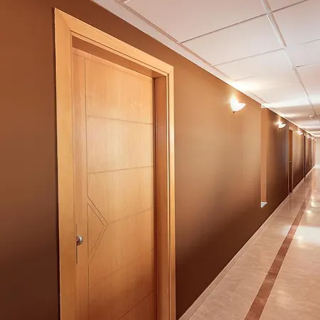 Hotel Tocina Business 3*