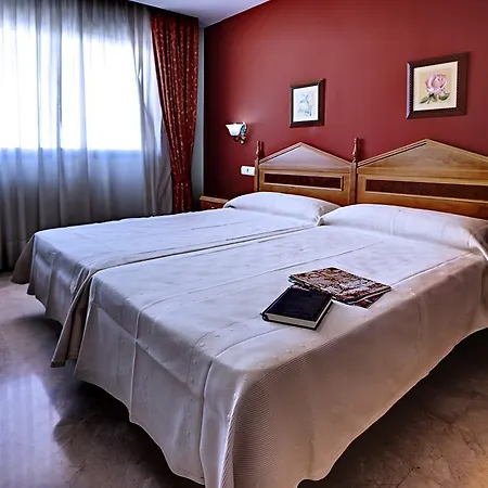 Tocina Business Hotel Albolote
