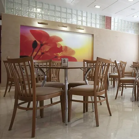 Tocina Business Hotel