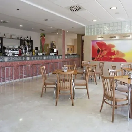 Tocina Business Hotel