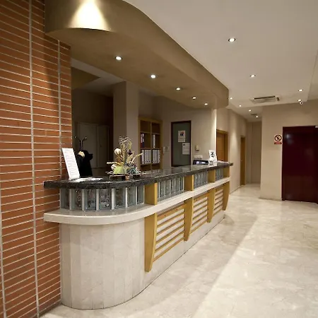 Tocina Business Hotel Albolote